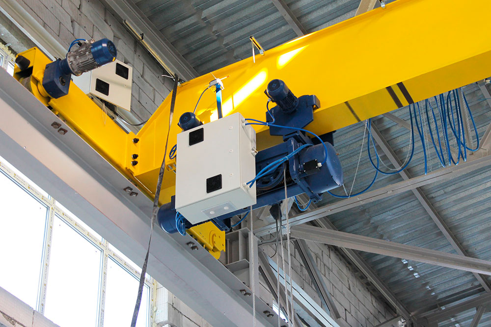 Надежный мотор-редуктор для системы перемещения крана.